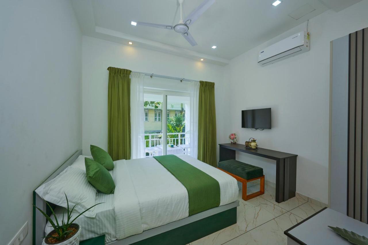 Hotel The Elms Thekkady Exterior foto